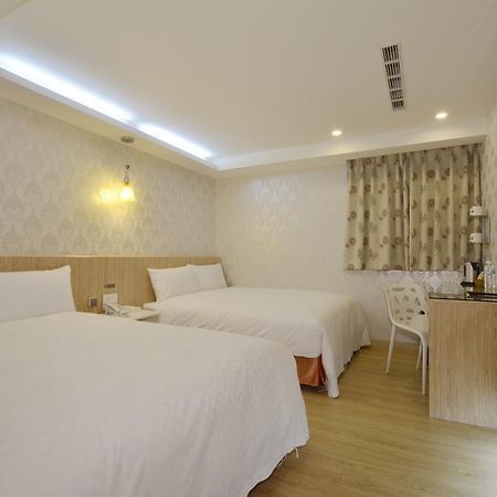New Stay Inn II - Nanxi Tajpej Zewnętrze zdjęcie