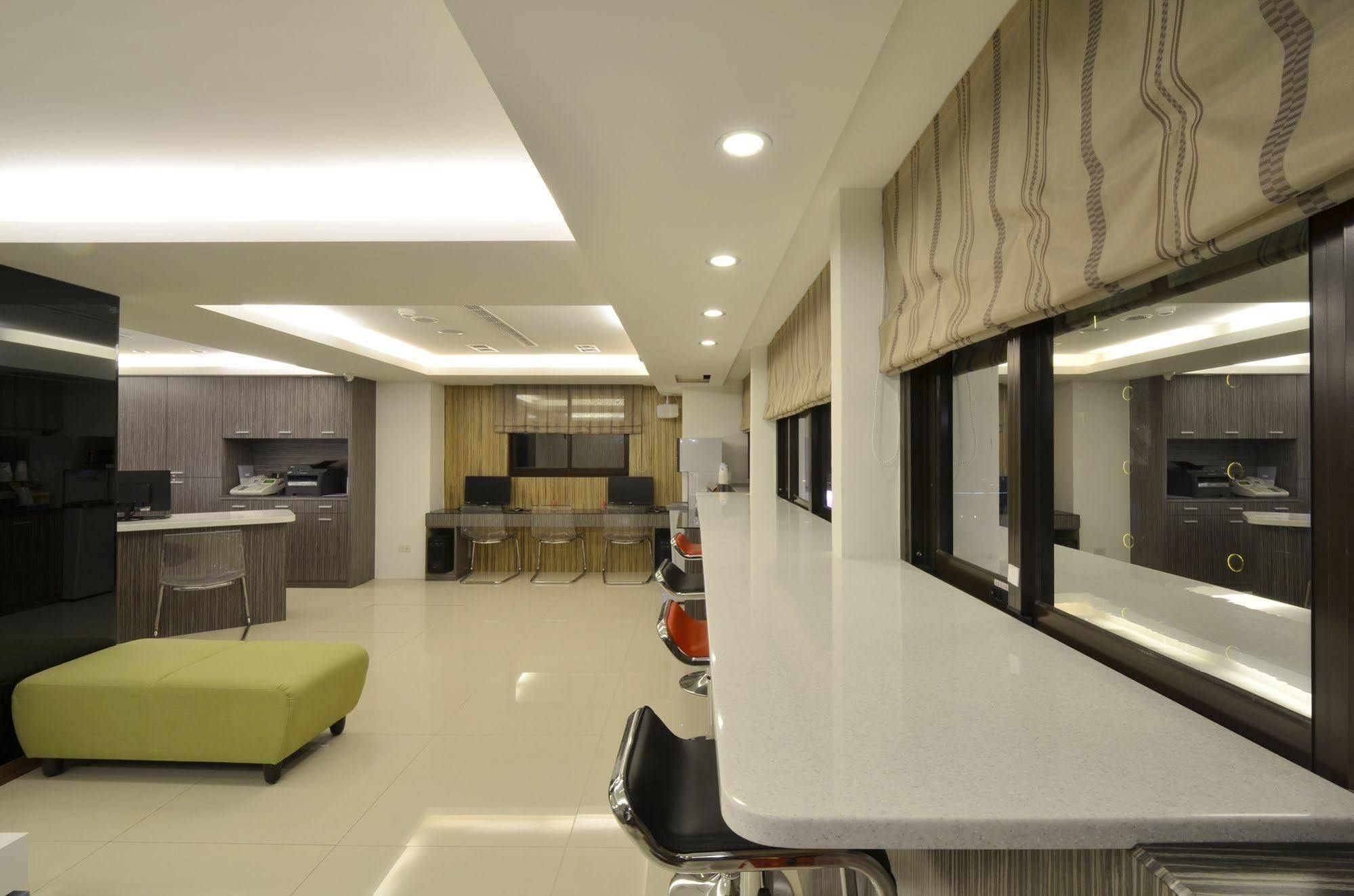 New Stay Inn II - Nanxi Tajpej Zewnętrze zdjęcie