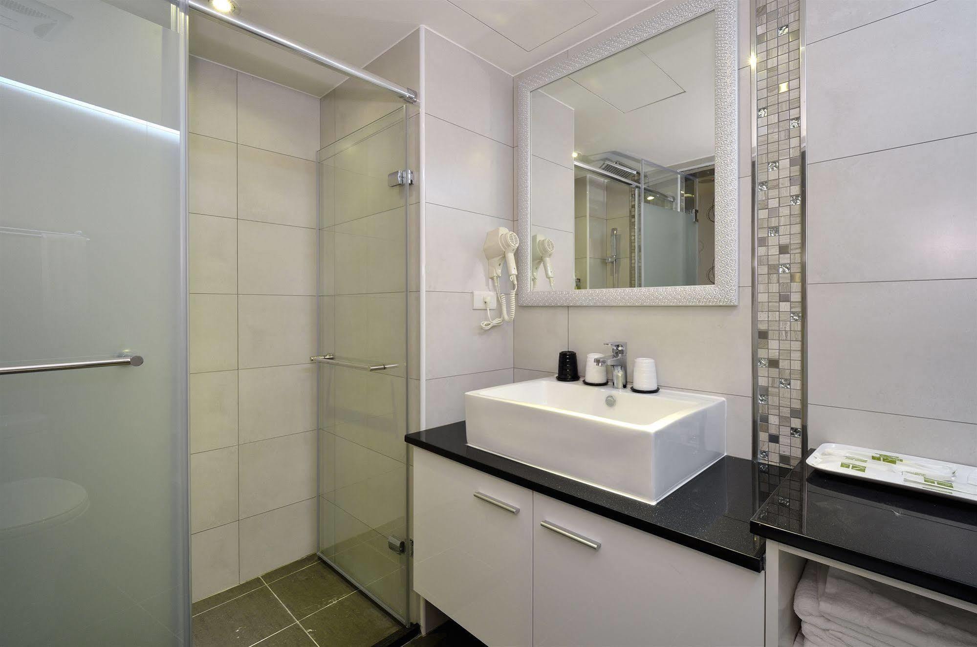 New Stay Inn II - Nanxi Tajpej Zewnętrze zdjęcie