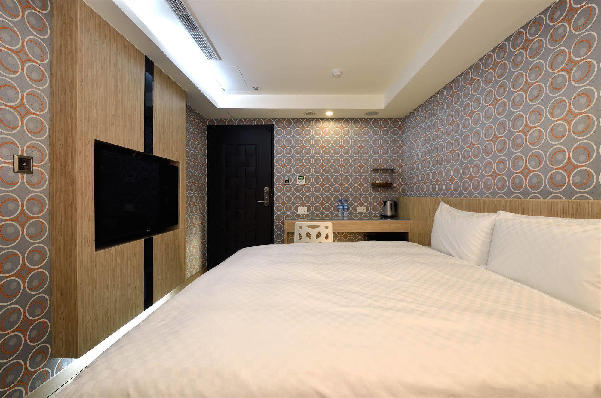 New Stay Inn II - Nanxi Tajpej Zewnętrze zdjęcie