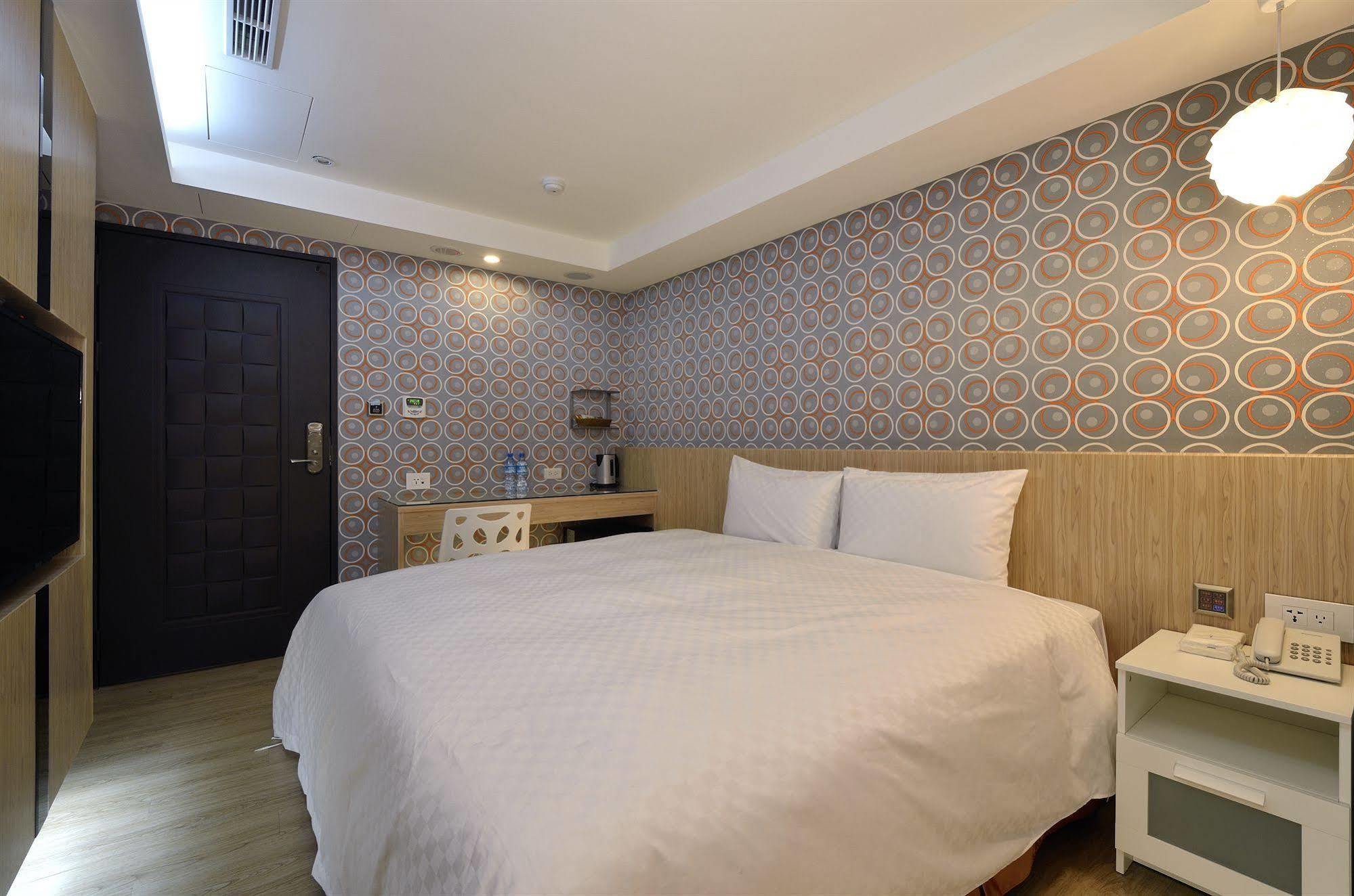 New Stay Inn II - Nanxi Tajpej Zewnętrze zdjęcie