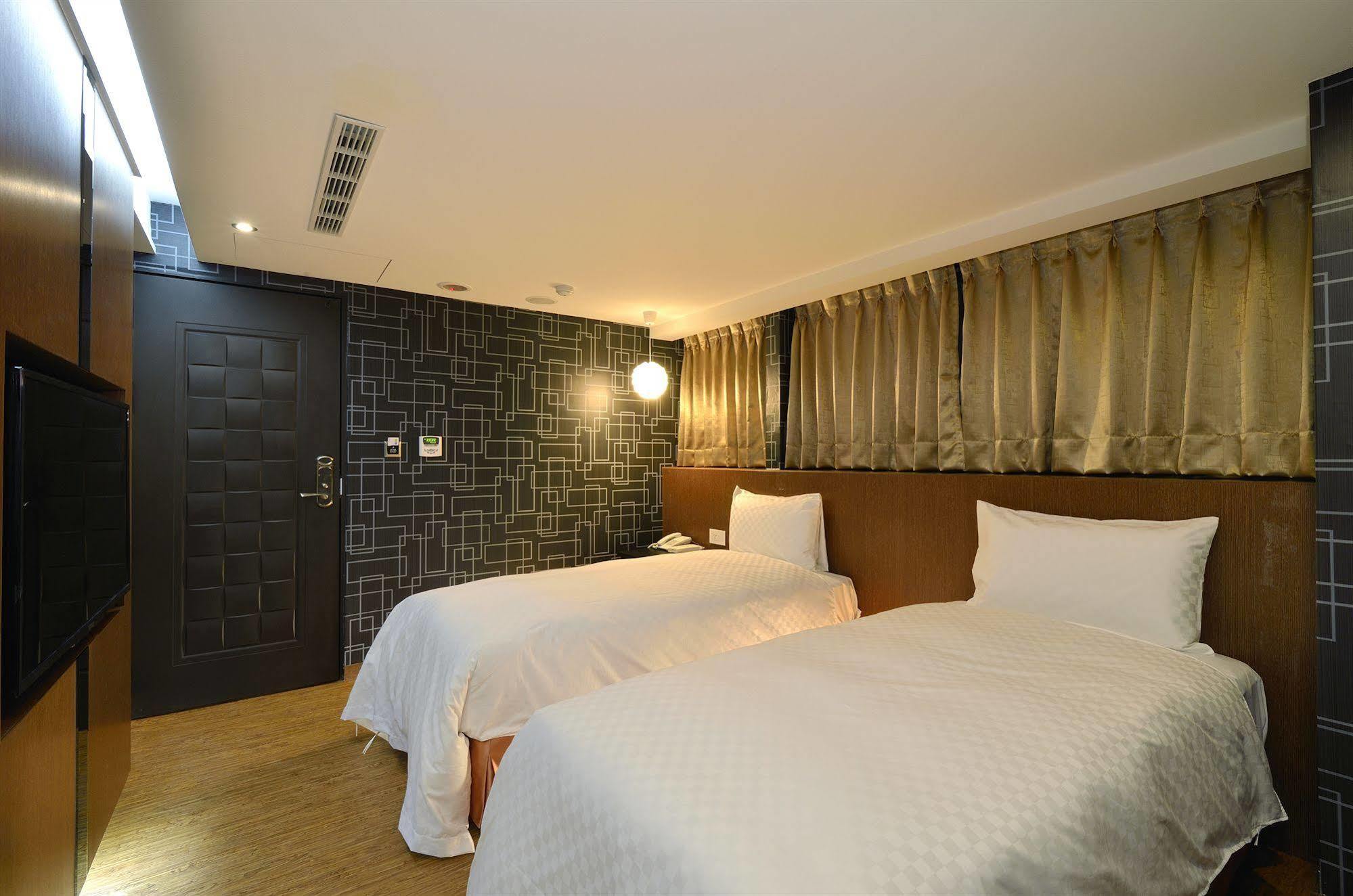 New Stay Inn II - Nanxi Tajpej Zewnętrze zdjęcie